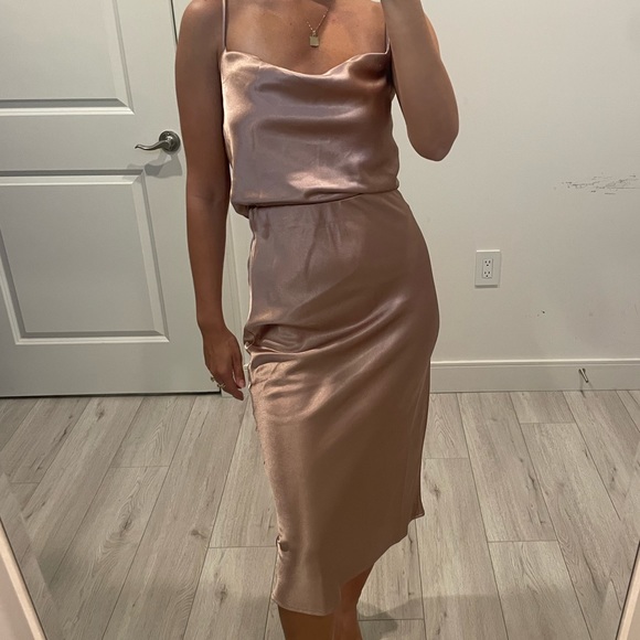 Bardot Revolve Two Piece Set - Picture 6 of 13